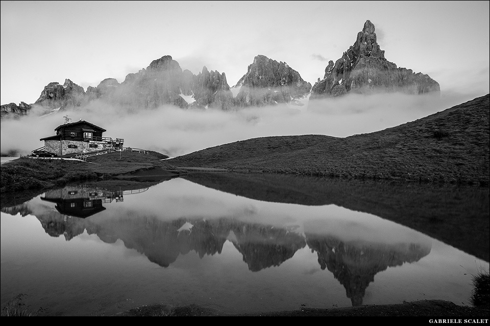 Baita Segantini lago
